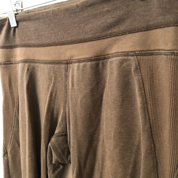 Lululemon Refine Crop Knit Leggings Size 4 - Picture 4 of 8